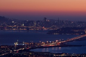 九游娱乐官方平台-曼联豪取连胜，积分追赶榜首前列